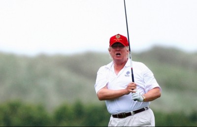 ބަރުދަން ލުއި ކުރަން އެމެރިކާގެ ރައީސް ޑޮނަލްޑް ޓްރަމްޕަށް ޑޮކްޓަރު ލަފާ ދީފި