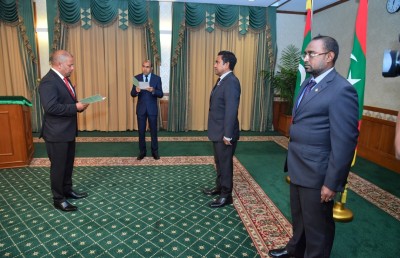 އިލެކްޝަންސް ކޮމިޝަނަށް ޝަރީފް އައްޔަން ކުރައްވައިފި
