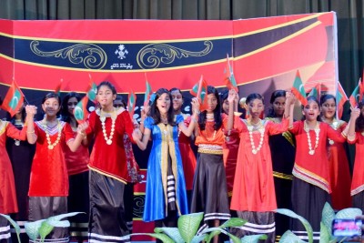 މިނިވަން ފަންސާސްއާ ގުޅިގެން ބަހުސް އެއް ބާއްވަނީ