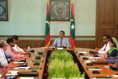 ކޮމަންވެލްތު މެމްބަރެއްގެ ގޮތުގައި ރާއްޖެ އޮތުމާ މެދު ވަޒީރުންގެ މަޖިލީހުގައި މަޝްވަރާ ކޮށްފި