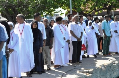 އުމްރާއަށް ދިޔަ އެއްވެސް މީހެއްގެ ކިބައިން ނުރައްކާތެރި ރޯގާ ފެނިފައެއް ނުވޭ: ހެލްތު މިނިސްޓްރީ