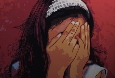 މަނަދޫގައި ކުއްޖަކަށް ޖިންސީ ގޯނާ ކުރި ކަމުގެ ތުހުމަތުގައި މީހަކު ހައްޔަރުކޮށްފި