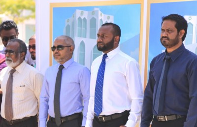 އިސްލާމިކް ޔުނިވަސިޓީގެ ވަގުފް އިމާރާތުގެ ބިންގާ އަޅައިފި