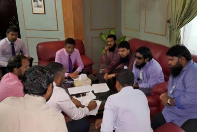 ބޭރު ފަރާތްތަކަށް ބިން މިލްކު ކުރެވޭނަމަ މިނިވަން ކަމަށް ބުރޫ އަރާނެ: ސަލަފު