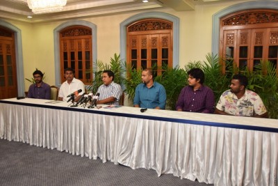 ރައީސް ޔާމީން ދެ މަޖައްލާއެއް ނެރެދެއްވައިފި