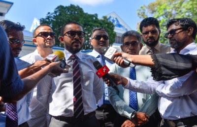 ގާނޫނު ފާސް ކުރިޔަސް 12 މެމްބަރުން ވަތްކެއް ނުވޭ