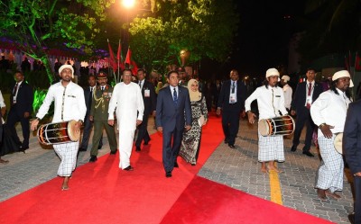 ސްރީލަންކާގެ ރައީސް ފުރާވަޑައިގެންފި
