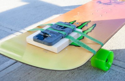 އެކްޝަން ކެމެރާއަކަށް ފުދޭ ފޯނު ކަވަރެއް