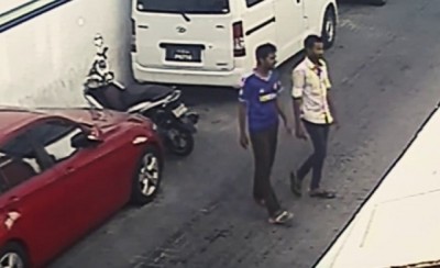 ޑޮލަރުތަކެއް ހުރި ސިޓީ އުރައެއް މަގުމަތިން ހޮވި ދެ މީހަކު ފުލުހުން ހޯދަނީ