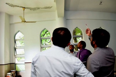 ބައެއް ފަރާތްތަކުން މިސްކިތްތަކުގައި އަންނައުނު ފަދަ އެއްޗެހި ދޮވެހަދާ: އިސްލާމިކް މިނިސްޓަރު