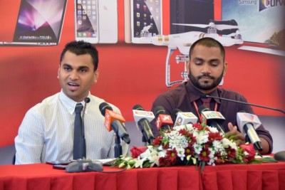 ދިރާގުން އަލަށް ޕޯސްޓްޕެއިޑް ނަގައިގެން އަގުހުރި އިނާމްތަކެއް