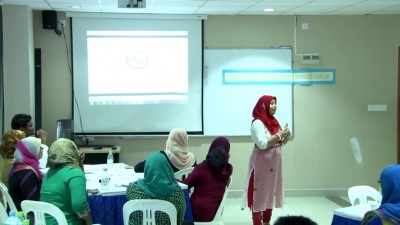 ވިލާ ކޮލެޖުގެ މުއައްޒަފުންގެ ރިސާޗު ކުރުމާއި ހުނަރުވެރިކަން ދައްކާލައިފި