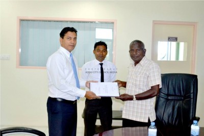 ދެވަނަ ބޮޑު ހަނގުރާމަ ތެރޭގައި އައްޑޫގައި އިމާރާތް ކުރި "ބޮޑަގެ" މަރަމާތުކުރަން ބަޔަކާ ހަވާލުކޮށްފި