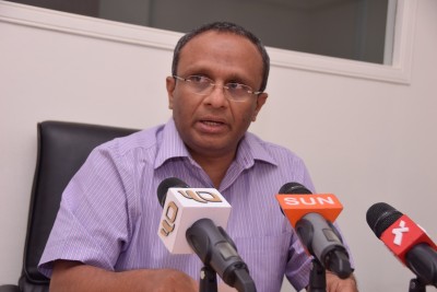 ނާޒިމުގެ އިސްތިއުނާފު މައްސަލަ އަވަސް ކޮށްދިނުމުގެ އަމުރަކަށް އެދި ސުޕްރީމް ކޯޓަށް