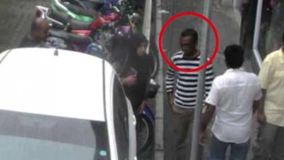 ސައިކަލެއްގެ ވަށިގަނޑުން ވައްކަން ކުރި މީހަކު ހޯދަން ވީޑިއޯއެއް އާންމުކޮށްފި