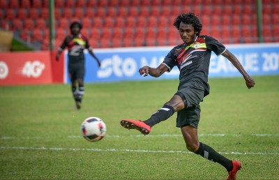ބޭބެއާ އެކު ގައުމީ ޓީމަށް ކުޅުމަކީ ހުވަފެނެއް: ނާއިމް