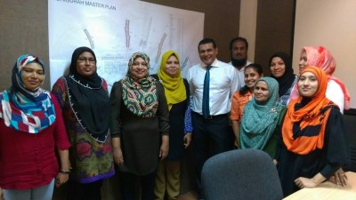 އެމްޑީޕީގެ އަންހެނުންގެ ރޫހުގެ ފުރަތަމަ ރައީސާ އަދި ޖޭޕީގެ އަންހެނުންގެ ލީގުގެ ރައީސާ އެމްޑީއޭ އަށް