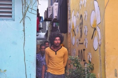 މަފާޒު މަރާލުމުގެ ކުރިން ހިންގި ހަމަނުޖެހުންތަކާ ގުޅިގެން ތިން މީހެއްގެ މައްޗަށް ދައުވާ އުފުލައިފި