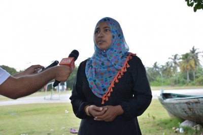 އަންހެނުންނަށް ކަރަންޓުގެ ކަންތައްތައް ނޭނގޭ ވާހަކައާ ފުނާޑު އަންހެނުން ދެކޮޅު!