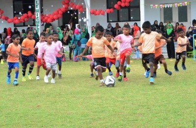 އެކަޑަމީ އޮފް ލާމު އިހައްދޫއާއި ފުލުހުން ގުޅިގެން ގްރާސްރޫޓްސް ފުޓްބޯޅަ ފެސްޓިވަލެއް ބާއްވައިފި