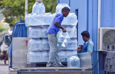 ވިޔަފާރިވެރިންގެ ޝަކުވާތަކަށް ފަހު، މުދާ އުފުލާ ގަޑި ބަދަލުކޮށްފި