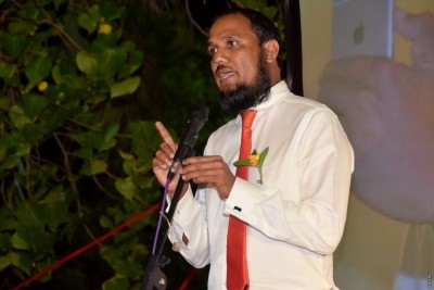 ނަޝީދުގެ ވެރިކަން ބަދަލުވި މައިގަނޑު ސަބަބަކީ ދީނީ ސިޔާސަތު: މައުރޫފު