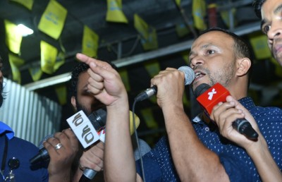 ހައްގުތައް ދޫކޮށްނުލާ، ނޫނީ ދޫކޮށްލެވެނީ މިނިވަންކަން: އަލީ ހުސައިން