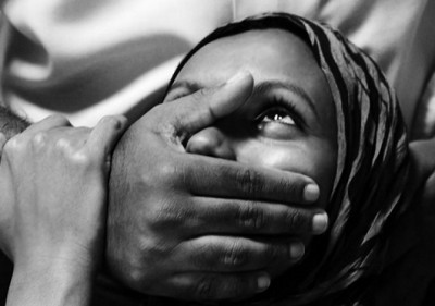 އަންހެނަކާ ގަދަކަމުން ބަދުއަހުލާގީ އަމަލު ހިންގި ކަމުގެ ތުހުމަތުގައި މާމެންދޫން މީހަކު ހައްޔަރުކޮށްފި