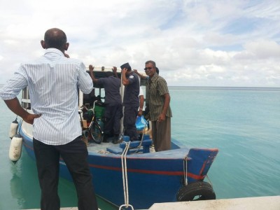 ކެޕޭސިޓީއަށް ވުރެ އިތުރަށް މީހުން އެރުވި ދެ ފެރީއެއް ހުއްޓުވައިފި
