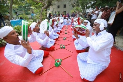 އީދު ދަތުރު: ކުރިން އަމިއްލަ ރަށަށް، މިއަދު އެކި މަންޒިލްތަކަށް!
