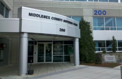 ޖޯންސަން އެންޑް ޖޯންސަން އިން 37 މިލިއަން ޑޮލަރުގެ ބަދަލު ދޭން ހުކުމްކޮށްފި