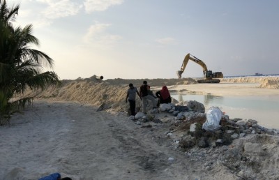 ކޮމަންޑޫގެ ބިން ހިއްކަން ފަށައިފި، ހަފުތާއެއްގެ ތެރޭގައި ނިމޭނެ