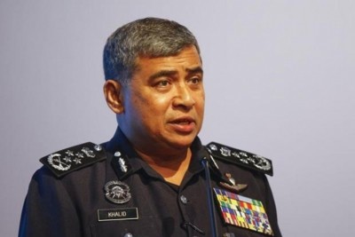 ބެންކޮކަށް ދިން ބޮމުގެ ހަމަލާއާ ގުޅިގެން މެލޭޝިއާ އިން ތިން މީހަކު ހައްޔަރުކޮށްފި