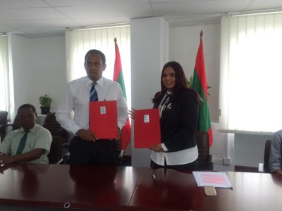 އަތޮޅުތަކުގެ ސިއްހީ މަރުކަޒުތަކަށް ބޭނުންވާ ފަރުނީޗަރުފަދަ ތަކެތި ހޯދަން އެސްޓީއޯ އާ ހަވާލުކޮށްފި