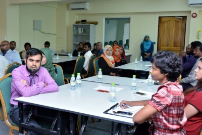 އެލްޖީއޭގެ ސްޓްރެޓީޖިކް ޕްލޭނާ ގުޅޭގޮތުން ސްޓޭކްހޯލްޑަރުންގެ މެދުގައި މަޝްވަރާ ކުރަަން ފަށައިފި