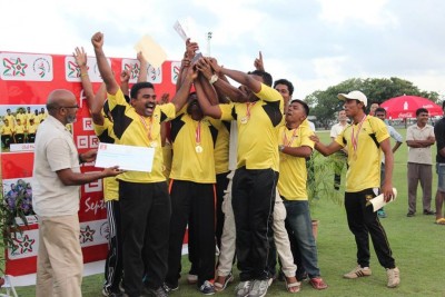 ރިސޯޓް ކުރިކެޓް މުބާރާތުގެ ޗެމްޕިއަންކަން ކުލަބްމެޑުން ހޯދައިފި