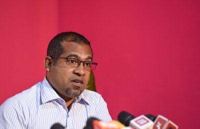 އިދިކޮޅު ކެންޑިޑޭޓަކު ނެރުން ދާނީ ފަނުފުލުން: ޚަލީލް