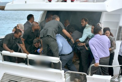 ރައީސް ދަތުރުކުރެއްވި ލޯންޗުގައި ހިނގި ހާދިސާއާ މެދު އެމްޑީޕީން ކަންބޮޑުވުން ފާޅުކޮށްފި