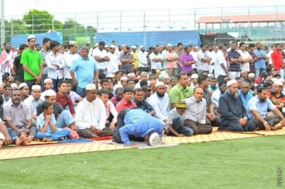 މޫސުން ތަންނުދޭތީ ސްޓޭޑިއަމްގައި އީދު ނަމާދު ނުކުރަން ނިންމައިފި