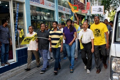 ރައީސް ނަޝީދު މިނިވަންކުރުމަށް ގޮވާލައި ހިނގާލުމެއް ބާއްވައިފި