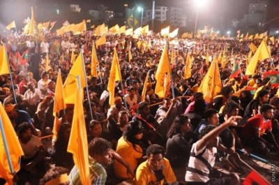 ސުޕްރީމް ކޯޓުން ސިޔާސީ ކަންކަމުގެ ތެރެއަށް ވަންނަ ކަމަށް ތުހުމަތުކޮށްފި