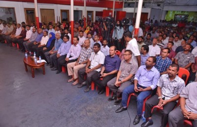 ފުލުހުން ދަމަހައްޓަން ޖެހޭނީ ގާނޫނު، ސަރުކާރެއް ނޫން: އިދިކޮޅު