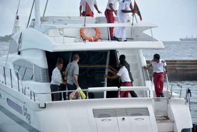 ލޯންޗުކޮޅުގައި އެއްޗެއް ގޮވި ހާދިސާއާ ގުޅުންހުރި ބައެއް ތަކެތި ތަހްލީލުކުރަން ބޭރަށް ފޮނުވައިފި