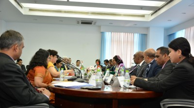 ރާއްޖެ އާއި އިންޑިއާ އިން ދެ އެމްއޯޔޫއެއްގައި ސޮއިކޮށްފި