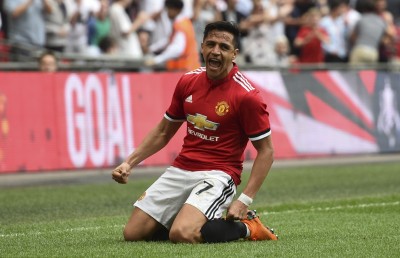 ފައިނަލުގެ ފުރަތަމަ ޖާގައާ އެކު ޔުނައިޓެޑަށް ރެކޯޑެއް