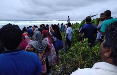 ތިން އެކުވެރިން މަރާ ހަނގުރާމަ ކުރި، އެކަމަކު ދެ ކުދިން ގެއްލުނީ އެހީއެއް ނެތި