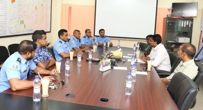 އެމްޑީޕީގެ ޖަލްސާ އާއި ހިނގާލުން ގާނޫނީއިމުގެ ތެރެއިން ކުރިއަށް ގެންދިއުމަށް ފުލުހުން އެދެފި