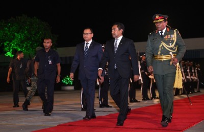 1 ފެބްރުއަރީގެ ބަޣާވާތް ނާކާމިޔާބުކޮށްލީ ނާސިރު ބޭނުންކުރެއްވި އުކުޅުތަކުން: އާދަމް ޝަރީފް