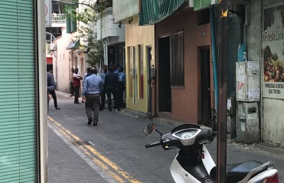 ޕެޕާ ސްޕްރޭ ޖަހައި ފައިސާތައް ފޭރުނު މައްސަލާގައި މީހަކު ހައްޔަރެއް ނުކުރޭ