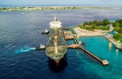ފުނަދޫގައި އަލަށް ހެދި ހަތަރު ޓޭންކާ އެކު ތެޔޮ ރައްކާކުރެވޭ މިންވަރު ދެ ގުނަ އިތުރުވެއްޖެ
